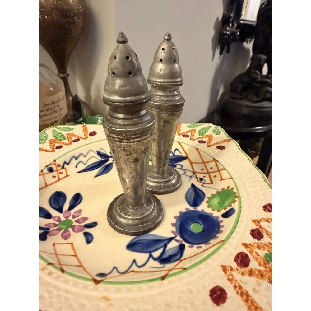 Vintage Pewter Salt & Pepper Shakers Tall Pedestal 2079 Ornate Antique Style